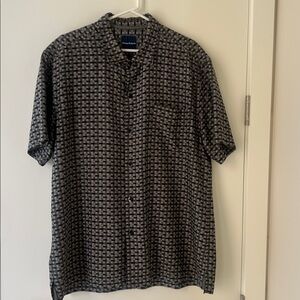 Tommy Bahama black and gray short-sleeve button-up  geometric print shirt Sz XL